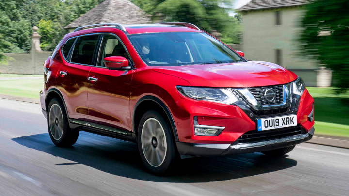 Red Nissan X-Trail Exterior Front Driving